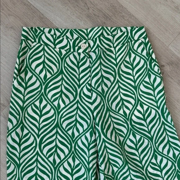 H&M pants 💚 - Picture 3 of 6